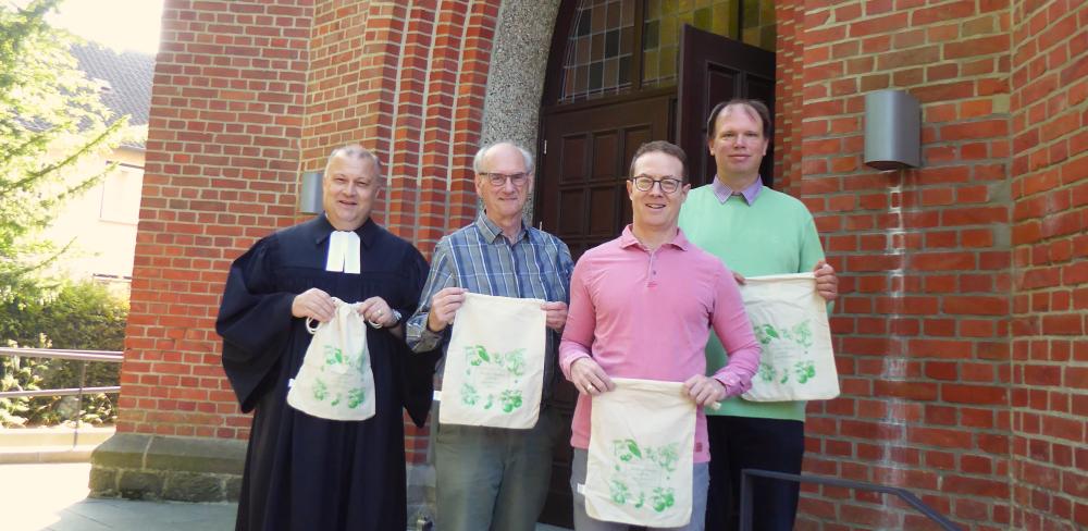 Das Umweltteam war mit einigen Mitgliedern beteiligt am Gottesdienst zur Woche der Schöpfung